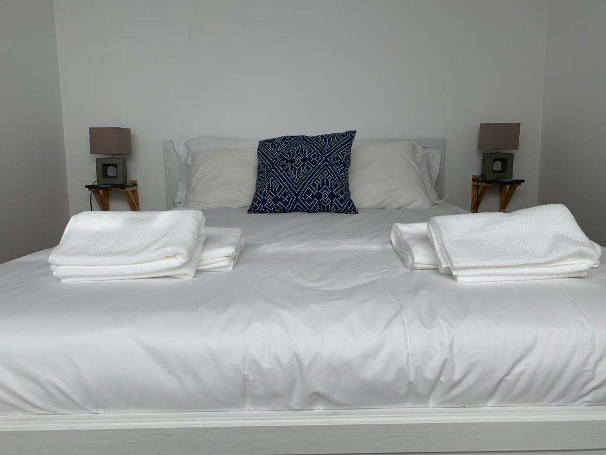 Stylish Townhouse With Gallery In The Heart Of Tavira For Two 塔维拉 外观 照片